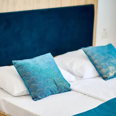 Marina Boutique 3*