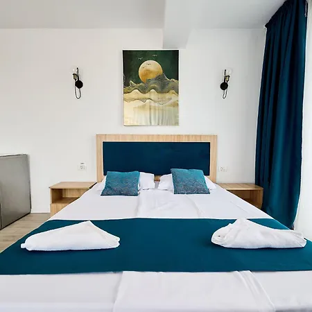 Marina Boutique 3*